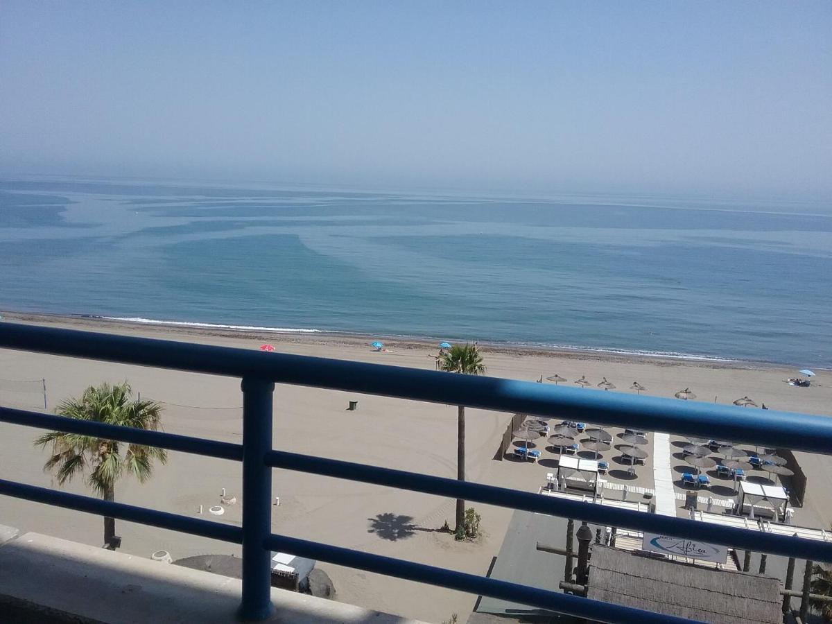 Apartamento Aguamarina 5C Primera Linea De Playa เอสเตโปนา ภายนอก รูปภาพ